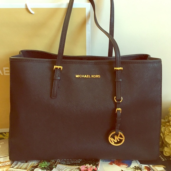 Michael Kors Handbags - Michael Kors Black Tote